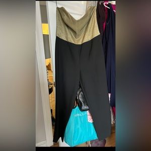 TRINA TURK VENDETTA JUMPSUIT IN BLACK AND GOLD SIZE 14